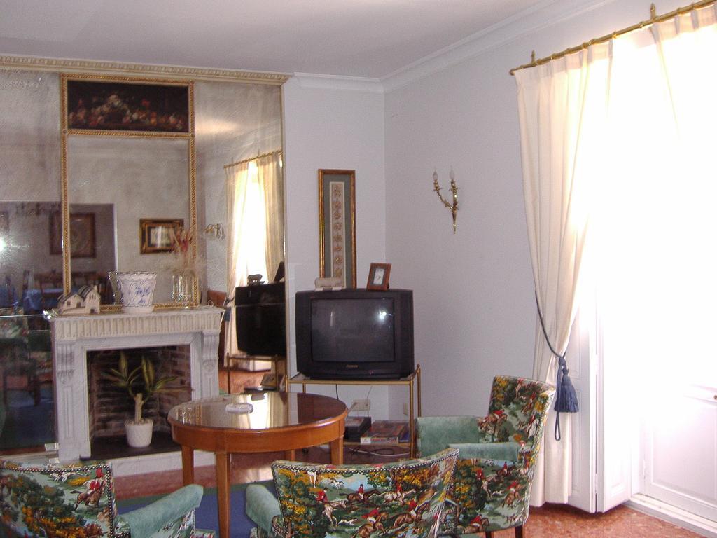 Palacio De Monfarracinos Benavente Zewnętrze zdjęcie